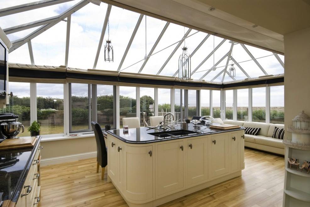 Conservatory%20cleaning%20pic6%20Jatec